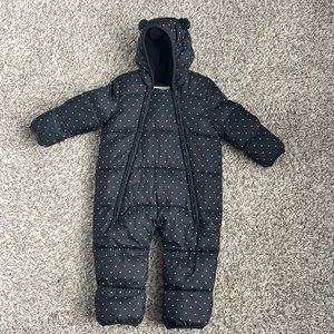 12-18 months baby Gap black polka dots snowsuit